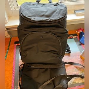 Lululemon parent backpack